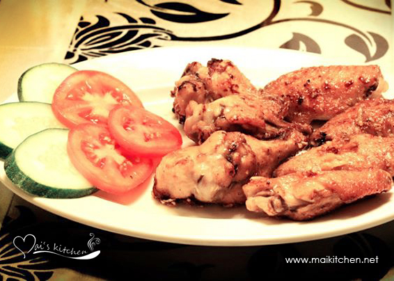 Gà chiên nước mắm, tỏi gừng