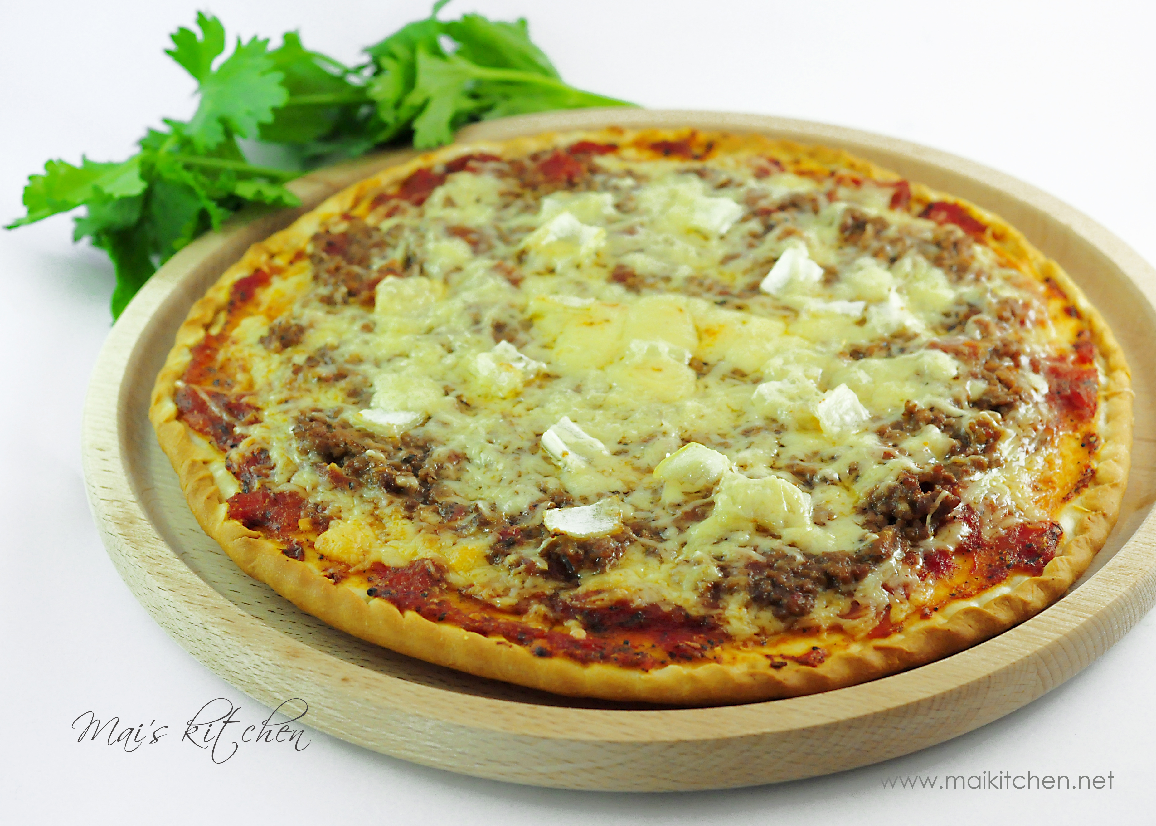  Pizza sốt bò băm - Pizza Bolognese