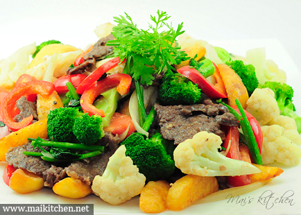 Thịt bò xào rau củ